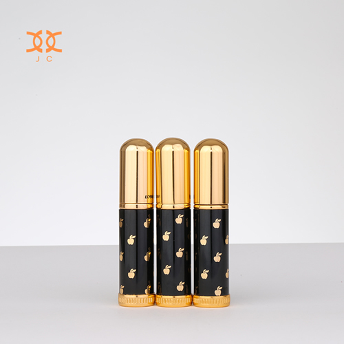 香水的前、中、后調是什么意思？